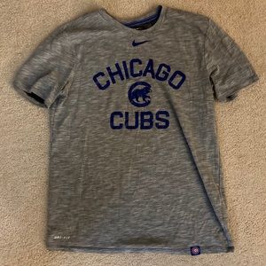 Nike Chicago Cubs Shirt